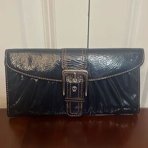 L Erickson Signed Navy Dark Blue Patent Leather Trifold Wallet